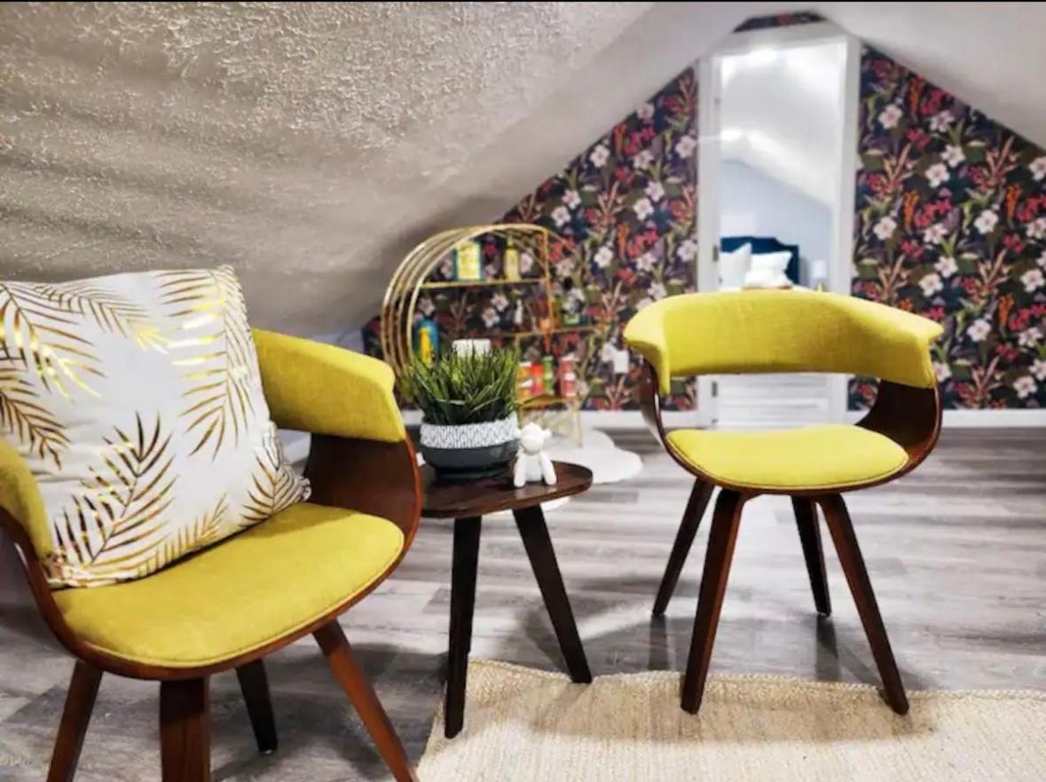 Attic Retreat 5 Minutes From Westside Market 클리블랜드 외부 사진